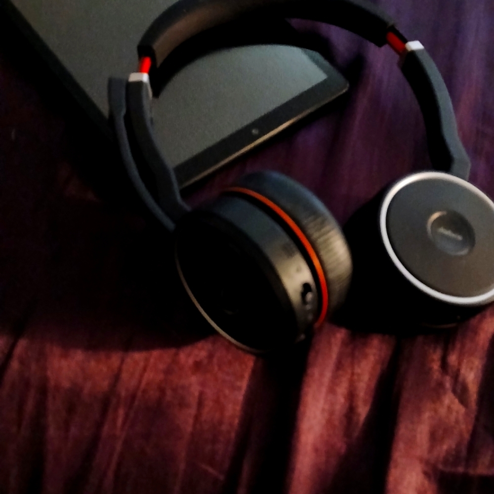 Jabra Wireless Headphones
